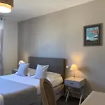 De La Hotel