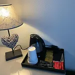 Hotell De La 2*